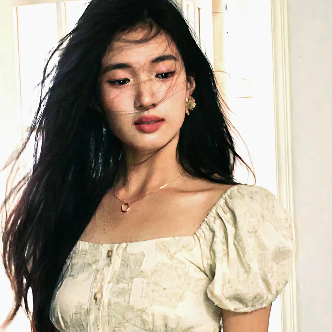 以泥为妆
