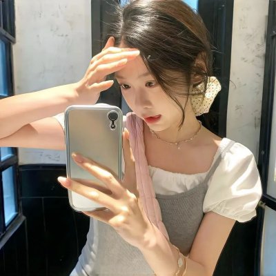在山中见面